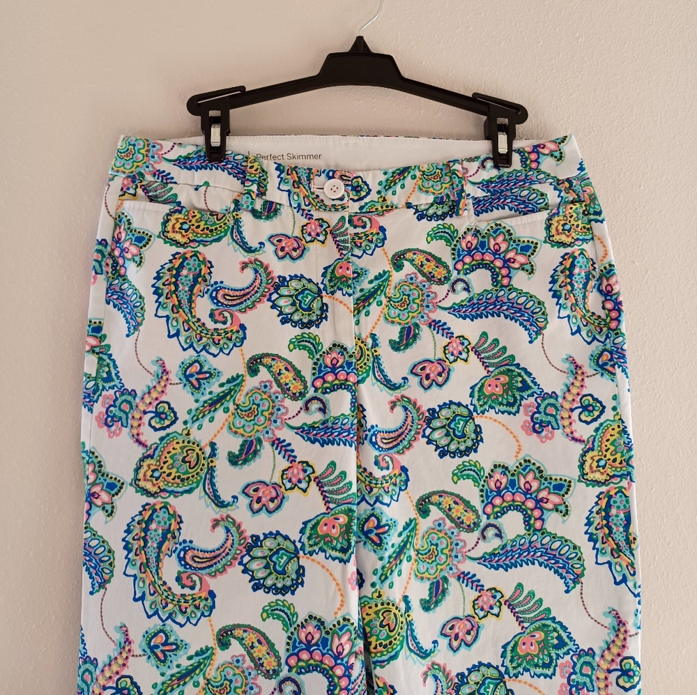 TALBOTS Paisley Perfect Skimmer Capri Pants, size 8p - Picture 4 of 15